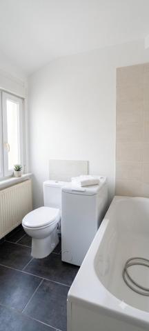 Maison de 106 m² – Terrain de 422 m² – Garage et dépendances
