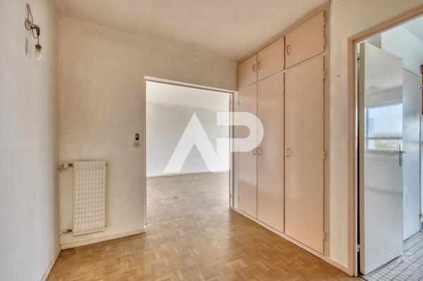 Appartement Rueil Malmaison 4 pièce(s) 86.55 m2 €390 000 ** - Référence 19274