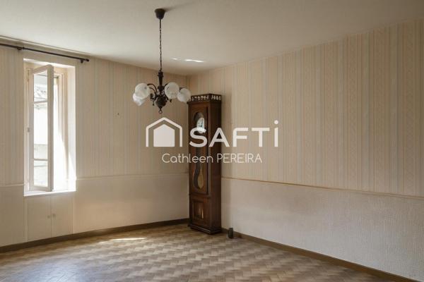 Maison de village à rénover – 105 m² avec garage