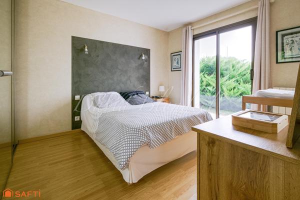 Maison d'architecte de plain-pied 126m2 - Garage - Sans voisinage direct - GRAULHET