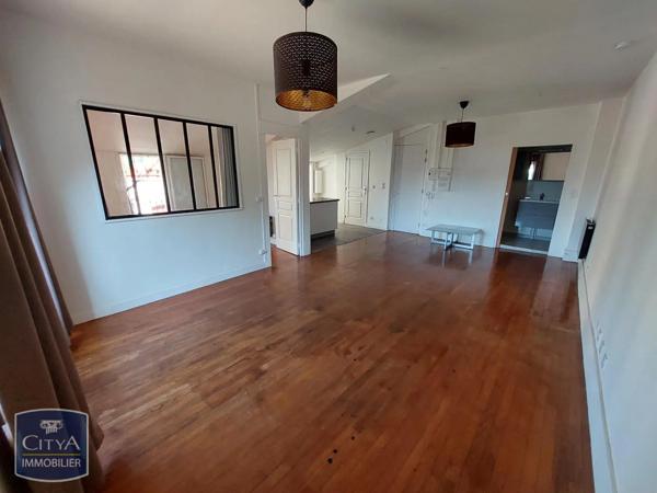 Appartement à louer 2 pièces 47.91m²