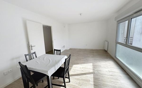 Appartement à vendre    3 pièces • 62,66 m2 Roissy-en-Brie