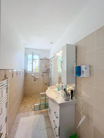 Maison Oraison plain pied , avec garage