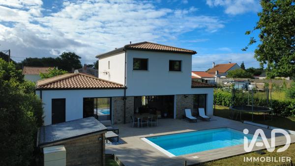 Maison à vendre 6 pièces 135,7 m² Pornic