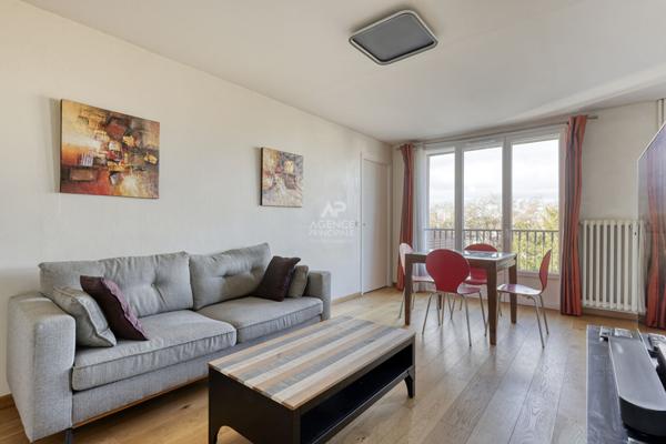 Appartement Nanterre 2 pièce(s) 47.01 m2 €295 000 ** - Référence 15093