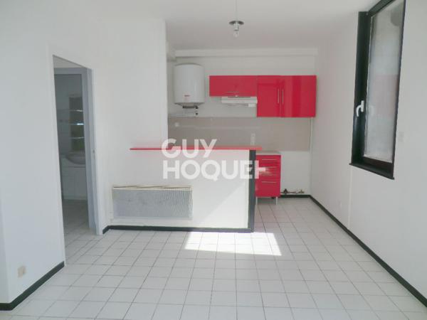 Studio à LOUER à PERONNE (80200).