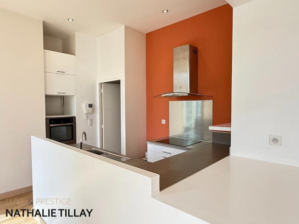 Appartement à vendre, 91,30 m², jardin privatif et stationnements , SAINT JEAN DE BRAYE , Chateau Ste Marie