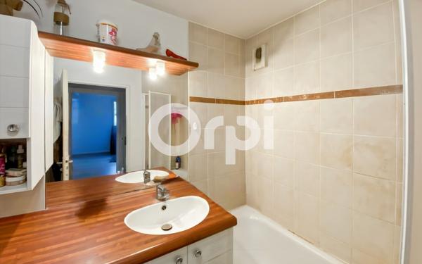 Appartement à vendre    3 pièces • 64,18 m2 Mantes-la-Jolie