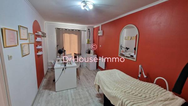 Immeuble à vendre 6 pièces de 160 m²