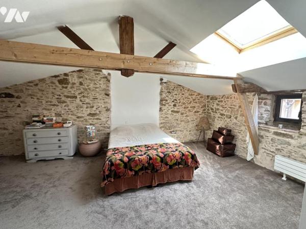 Maison de charme au cœur du Vieux Montaigu – 178 m² habitables