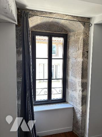 Maison de charme au cœur du Vieux Montaigu – 178 m² habitables