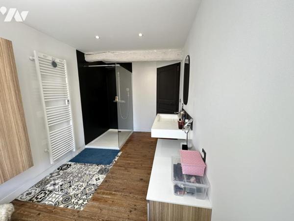 Maison de charme au cœur du Vieux Montaigu – 178 m² habitables