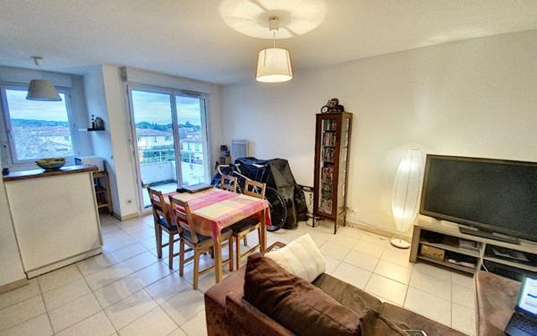 Appartement à vendre    2 pièces • 42 m2 Morières-lès-Avignon