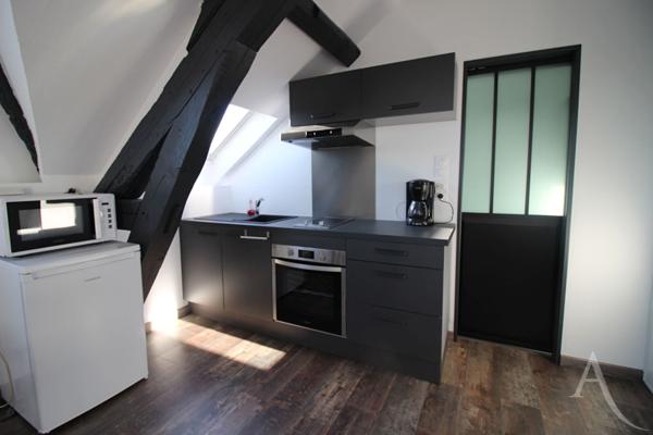 Appartement meublé 1 pièce de 27m², coeur de ville de Mantes la Jolie