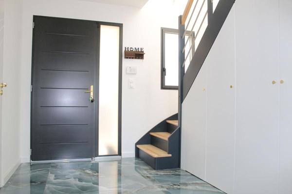 Côtes d'Armor 22440 Ploufragan. Villa d'exception, 5 chambres dont 1 suite parentale au Rdc. Terrasse surélevée, Garage