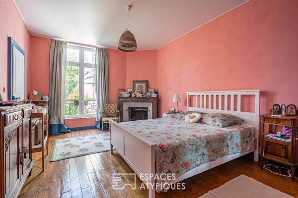 Maison de ville emblématique avec vue et jardin en coeur historique de Laon