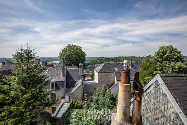 Maison de ville emblématique avec vue et jardin en coeur historique de Laon