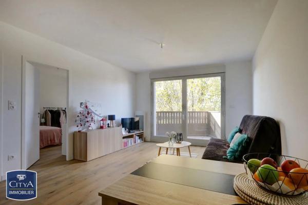 Appartement à louer 2 pièces 41.8m²