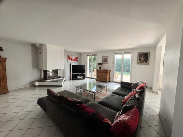Maison à vendre 484 000 € Saint-Jean-le-Blanc 7 p 230 m² DPE B