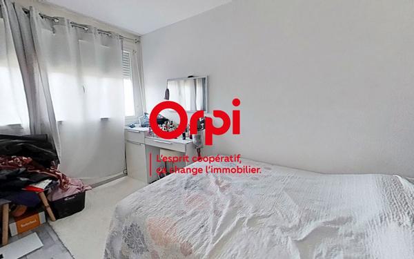 Appartement à vendre    3 pièces • 58 m2 Bron