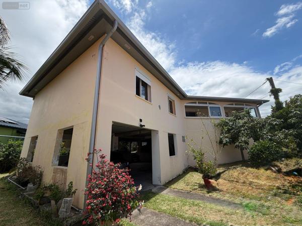 Maison à vendre à SAINTE-ANNE à la Réunion (97437), ref : 97405/250   
Saint-François