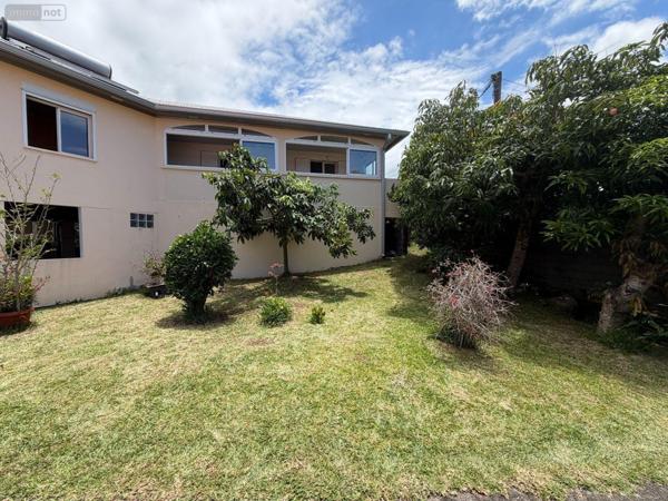 Maison à vendre à SAINTE-ANNE à la Réunion (97437), ref : 97405/250   
Saint-François