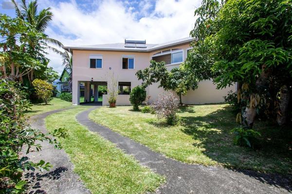 Maison à vendre à SAINTE-ANNE à la Réunion (97437), ref : 97405/250   
Saint-François