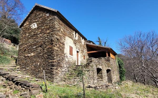 Maison à vendre    3 pièces • 92 m2 Dompnac