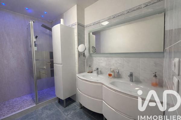 Maison à vendre 5 pièces 102 m² Sainte-Soulle