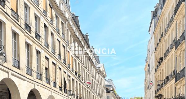 À vendre Studio 24.02 m² - Paris 75001