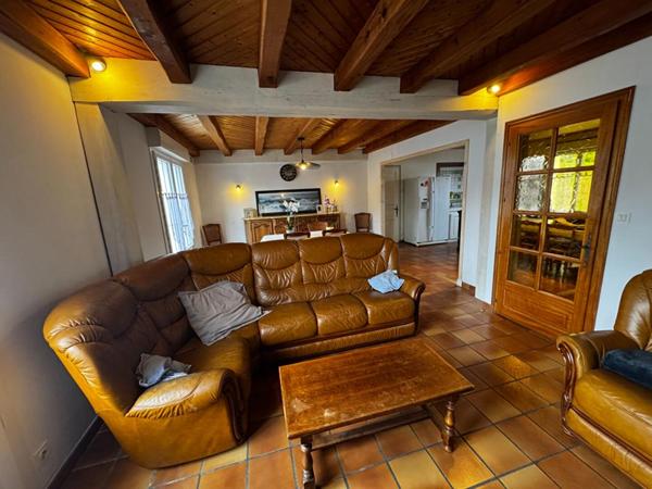 agréable maison familiale avec dépendance