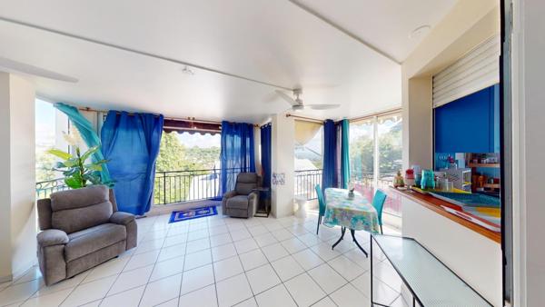 Superbe appartement à Didier vue mer piscine