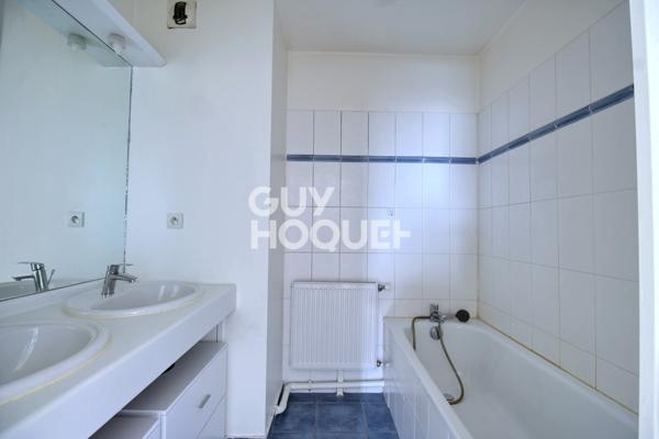 APPARTEMENT À VENDRE DE 5 PIÈCES DE 121,00 M²