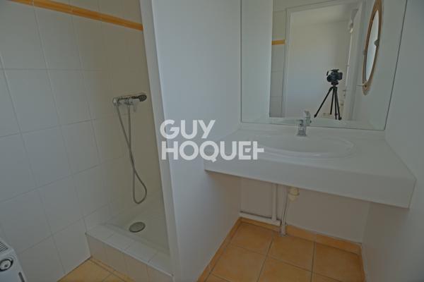 APPARTEMENT À VENDRE DE 5 PIÈCES DE 121,00 M²