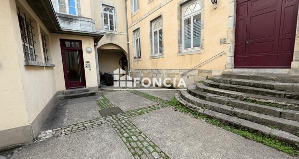Location Studio 63.44 m² - Besançon 25000