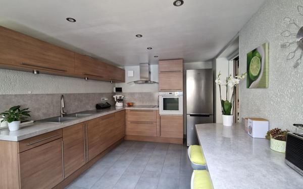 Maison à vendre    4 pièces • 125 m2 Goussonville