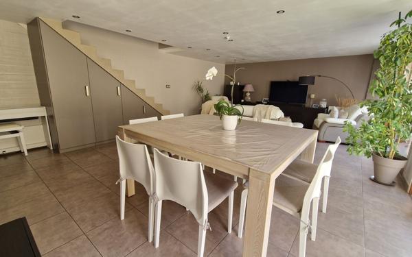 Maison à vendre    4 pièces • 125 m2 Goussonville