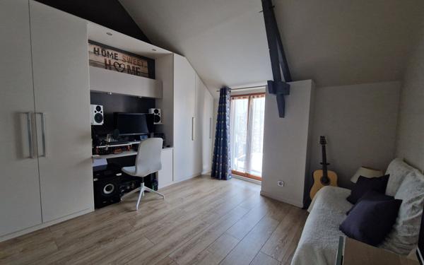 Maison à vendre    4 pièces • 125 m2 Goussonville