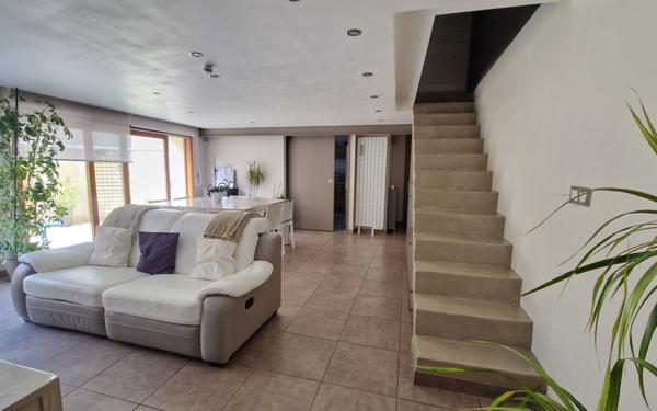 Maison à vendre    4 pièces • 125 m2 Goussonville