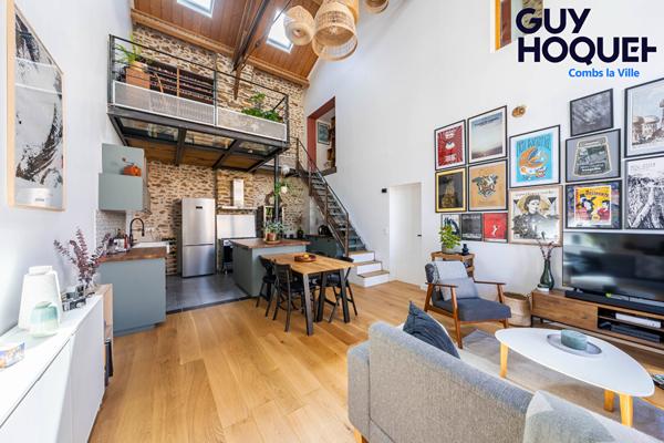 BOUSSY SAINT ANTOINE : maison de 6 pièces (140 m²) en vente