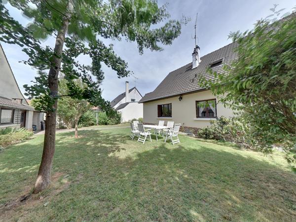 Charmante maison 5 pièces à vendre à Roissy en Brie - Quartier L'Avenir