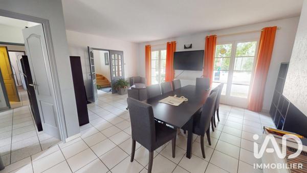Maison à vendre 9 pièces 190 m² Dammarie-les-Lys