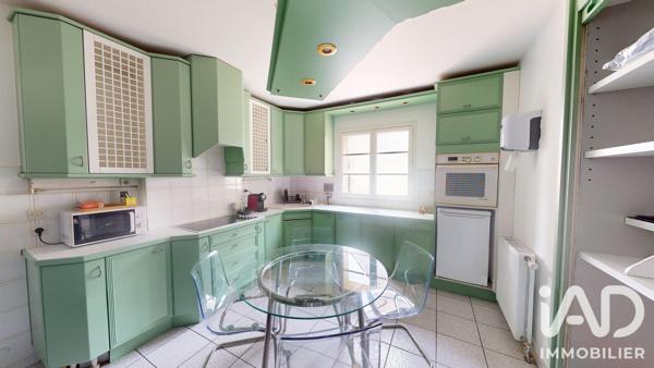 Maison à vendre 9 pièces 190 m² Dammarie-les-Lys
