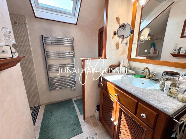 Vernouillet: Charmante maison familiale avec jardin 6 pcs - 4 ch - 150m² sur un beau jardin de 710m²