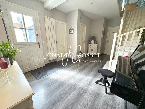 Vernouillet: Charmante maison familiale avec jardin 6 pcs - 4 ch - 150m² sur un beau jardin de 710m²