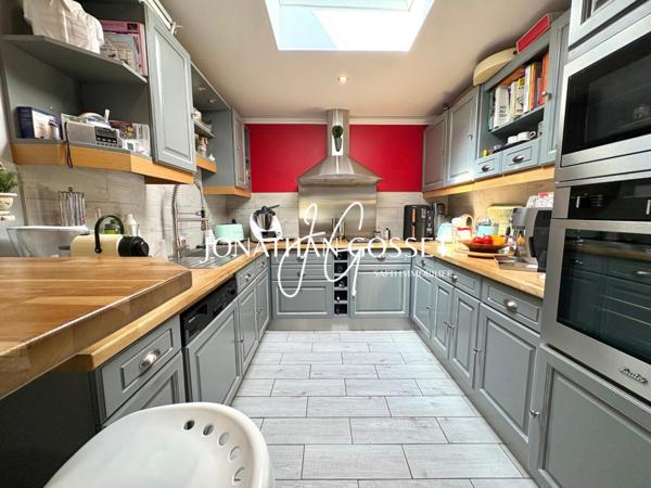 Vernouillet: Charmante maison familiale avec jardin 6 pcs - 4 ch - 150m² sur un beau jardin de 710m²