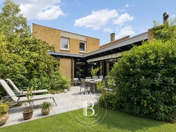 Villeneuve-d'Ascq, Maison 3 Chambres -  110 m² à vendre