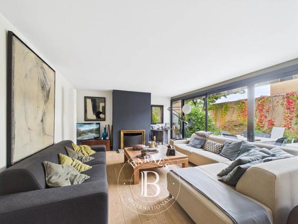 Villeneuve-d'Ascq, Maison 3 Chambres -  110 m² à vendre