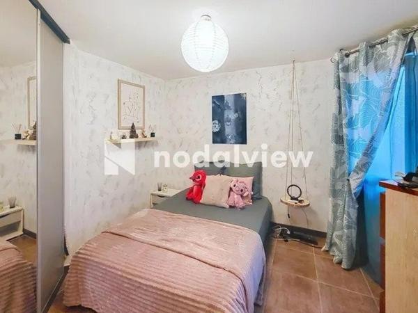 Immeuble de rapport - 10 appartements - 600 m² hab. / env. 1000 m² - Parking