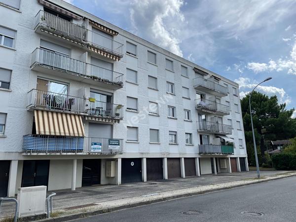 PESSAC UNIVERSITE CHAMBRE A LOUER DANS COLOCATION DE 4